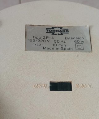 Exprimidor eléctrico Tornado