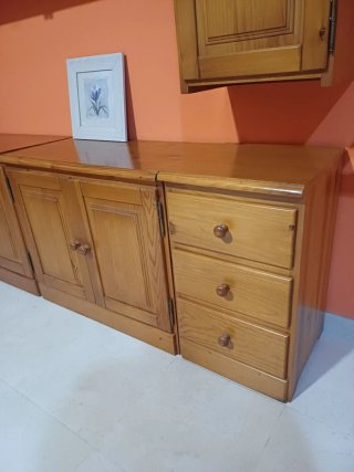 Mueble modular madera TV vitrina