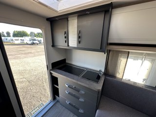 Caravana Hobby De Luxe 400 SFe 2026