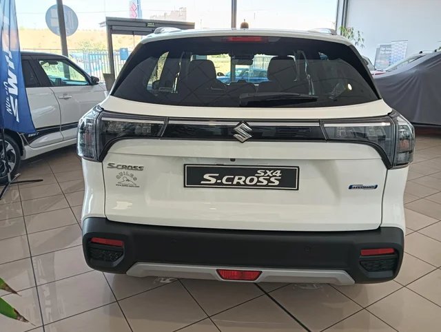 Suzuki S-Cross 2026, foto 10