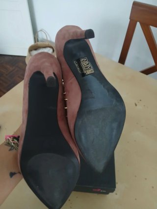 Zapatos de tacón Ezzio