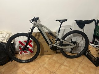 Bicicleta eléctrica Rockrider Feel 700S