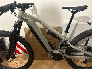 Bicicleta eléctrica Rockrider Feel 700S