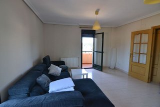 Casa pareada en alquiler en Los Pinos-El Pilar en Plasencia