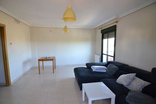 Casa pareada en alquiler en Los Pinos-El Pilar en Plasencia