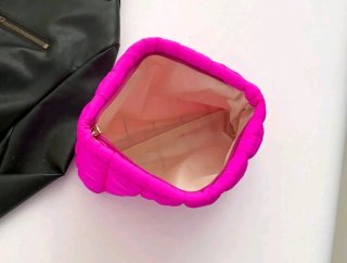 Neceser/bolso acolchado fucsia
