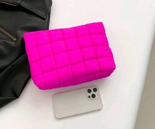 Neceser/bolso acolchado fucsia