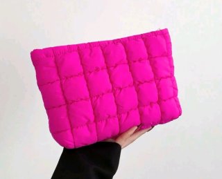 Neceser/bolso acolchado fucsia