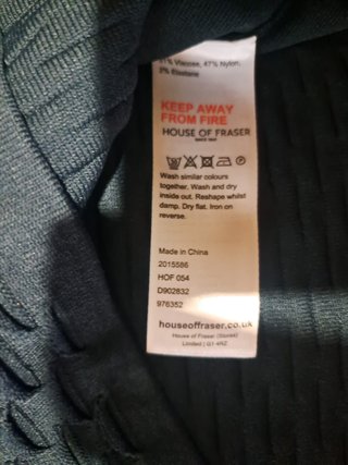 Vestido de punto marca Issa London talla 42