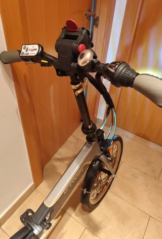 Bicicleta Eléctrica Plegable Btwin Hoptown 500