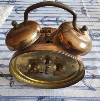 Reloj despertador antiguo JAZ