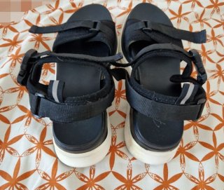 Sandalias negras con velcro  Talla 40/41