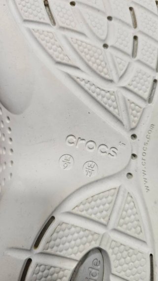 Zapatillas Crocs rosas