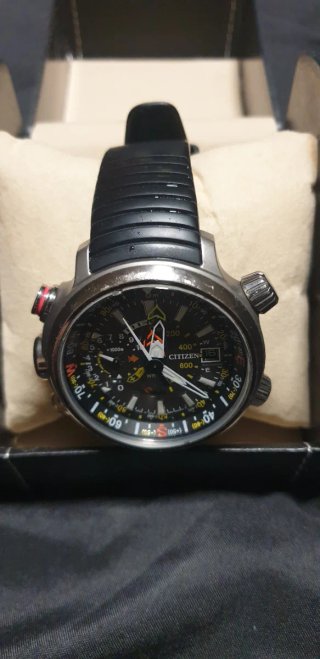 Reloj Citizen Eco-Drive Cronógrafo WR200