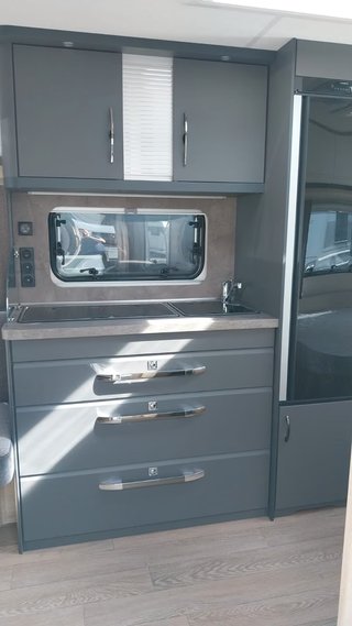 Caravana Hobby De Luxe 460 UFE 2026