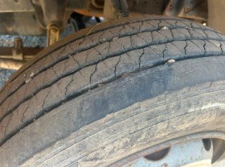 Se vende camión tal y como está con motor gripado