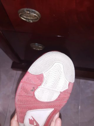 Jordan 4 Fire Red talla 44 originales