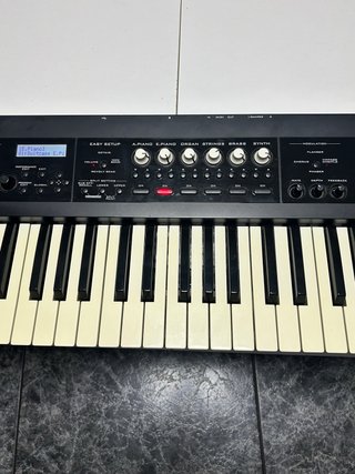Teclado de escenario Korg PS60.