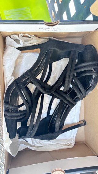 Zapatos de fiesta con brillos