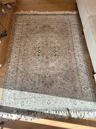 Alfombra estilo vintage beige y marrón