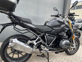 dasMoto vende BMW R1200R con 36500 km (2017)
