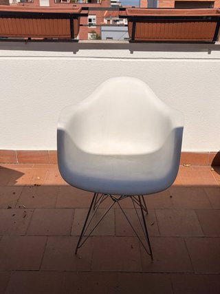 Silla Vintage Estilo Eames Blanca
