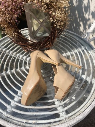 Zapatos de salón NDM beige talla 38