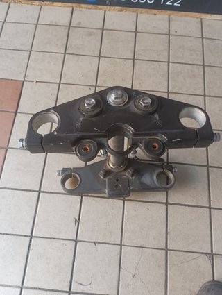 Suporte guiador Keeway Superlight 125