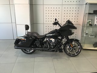 HARLEY-DAVIDSON ROAD GLIDE® 26