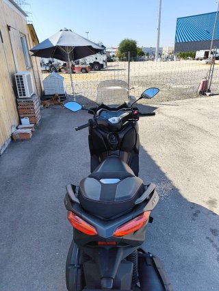 Yamaha Xmax 2022 Negra 6900km