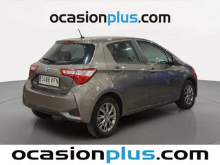 Toyota Yaris 1.5 Hybrid Active 74 kW (100 CV)