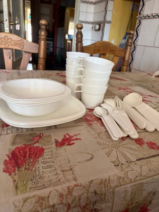 Contenedor de plástico para camping