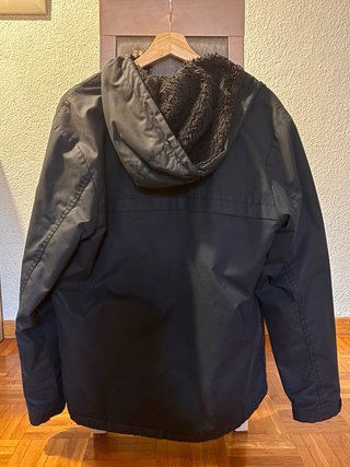 Chaqueta Quiksilver forro borrego negra