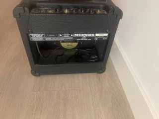 Amplificador Behringer Vintager AC108 Negro