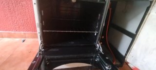 Cocina de gas blanca