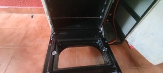 Cocina de gas blanca