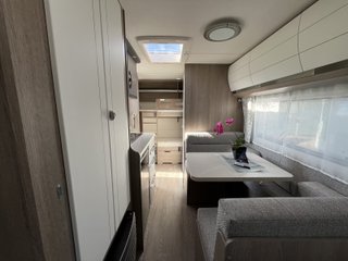 Caravana Hobby OnTour 470 KMF 2025 Nueva