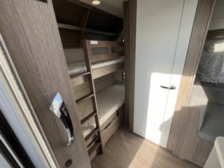Caravana Hobby OnTour 470 KMF 2025 Nueva