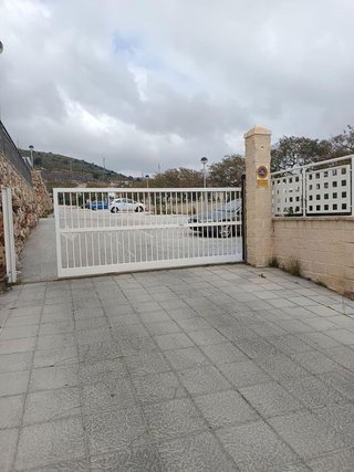 Garaje en alquiler en Arroyo de la Miel en Benalmádena