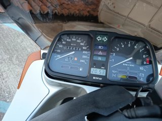 BMW K75S Plata y Negra