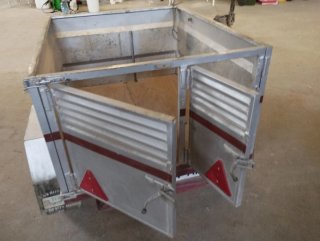 Remolque de carga metálico y para Perros de caza.