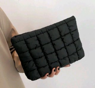 Neceser/bolso acolchado negro