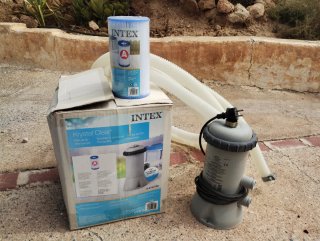 Piscina Desmontable Intex Azul y Blanca