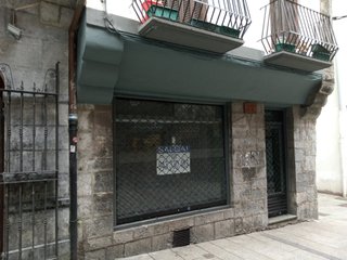 Local esquina casco antiguo Hernani (15m Donosti)
