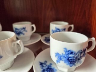 Juego café vintage porcelana San Claudio azul. 8
