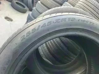 255 45 R19 100V Pîrelli - 2 neumáticos +50%