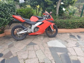 Derbi GPR 50 Roja y Negra