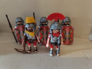 Playmobil 5 Legionarios Romanos