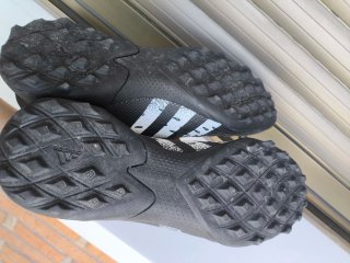 Botas de fútbol Adidas Predator Talla 41.5