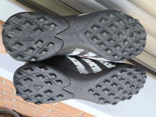 Botas de fútbol Adidas Predator Talla 41.5